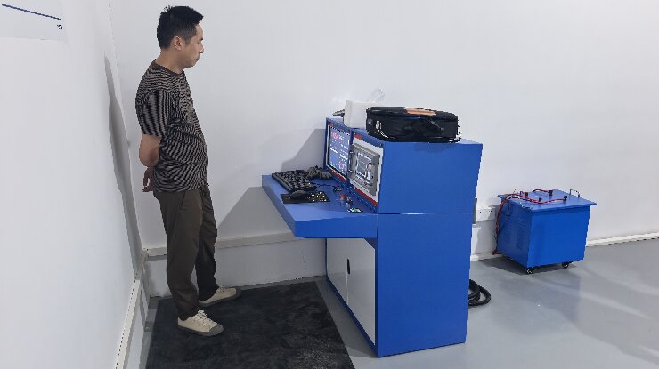 局部放電測(cè)試系統(tǒng)